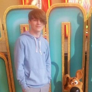 Meet your Posher, Dillon